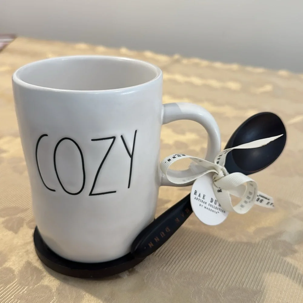 Rae Dunn 3 Piece Mug Set. - Picture 3 of 11